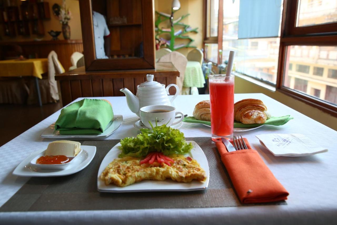 Hotel Cristal Madagascar Antananarivo Kültér fotó
